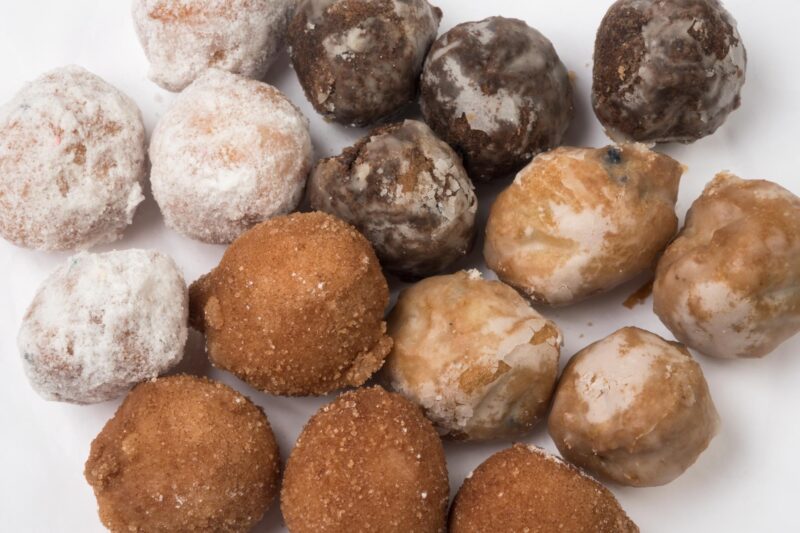 Cake donut holes